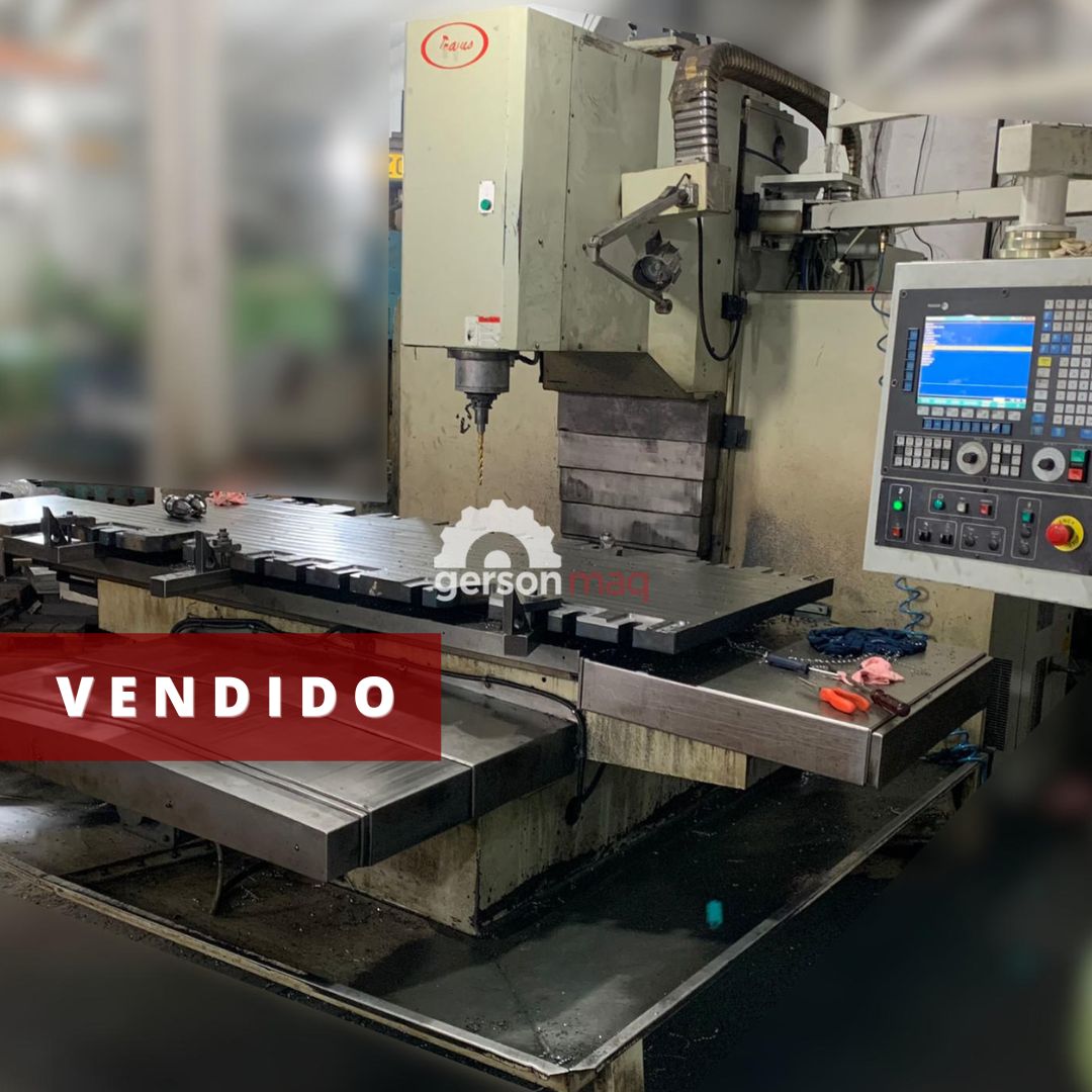 FRESADORA CNC MARCA TRAVIS M8 ANO 2009
